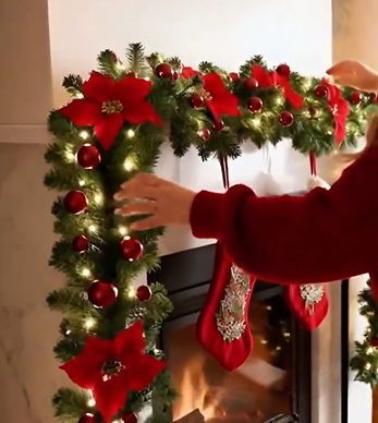 Snowelle™ Christmas Garland